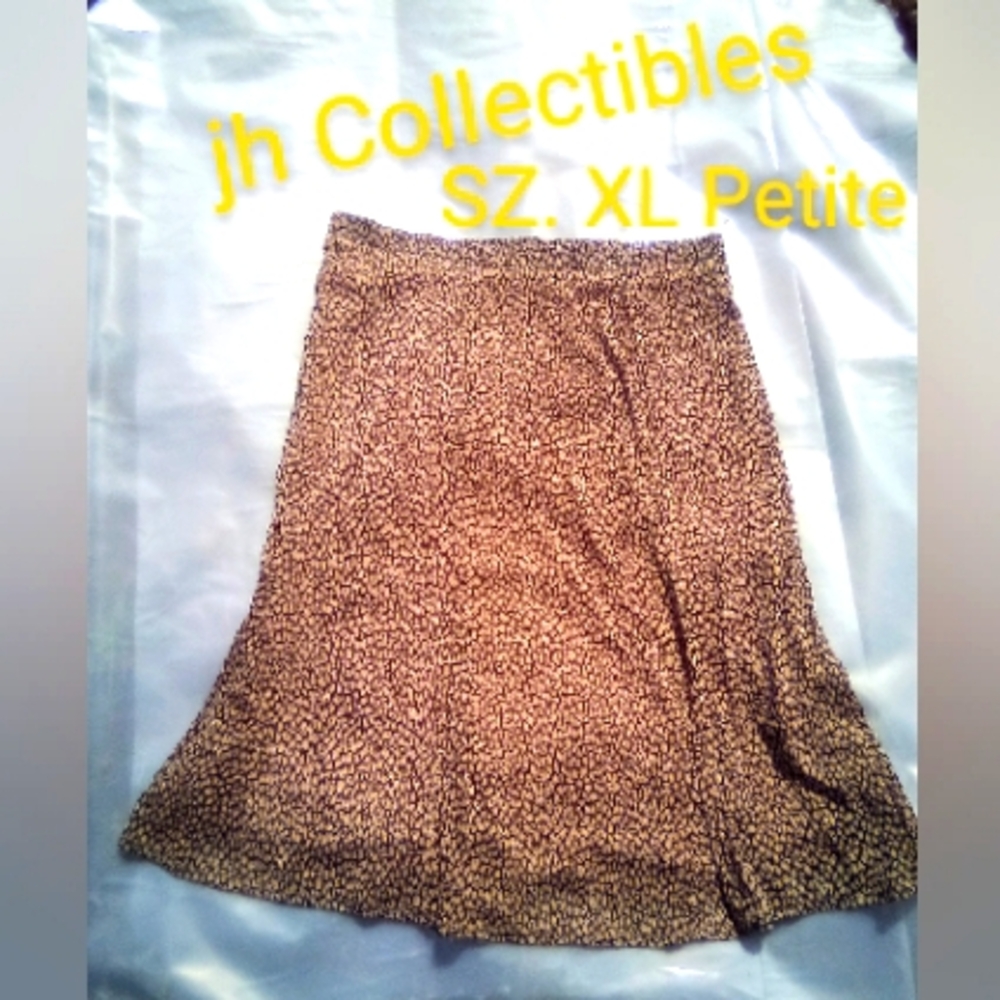 NWOT JH Collectibles Midi Skirt SZ. XL